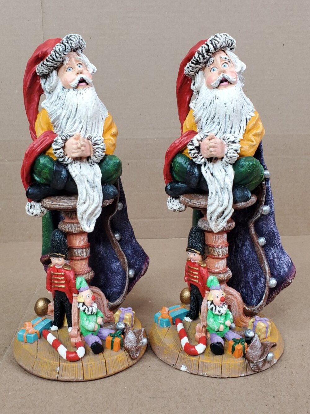 Pete Apsit 1992 Santa Clause Decorative Holiday Figurine On a Pedestal